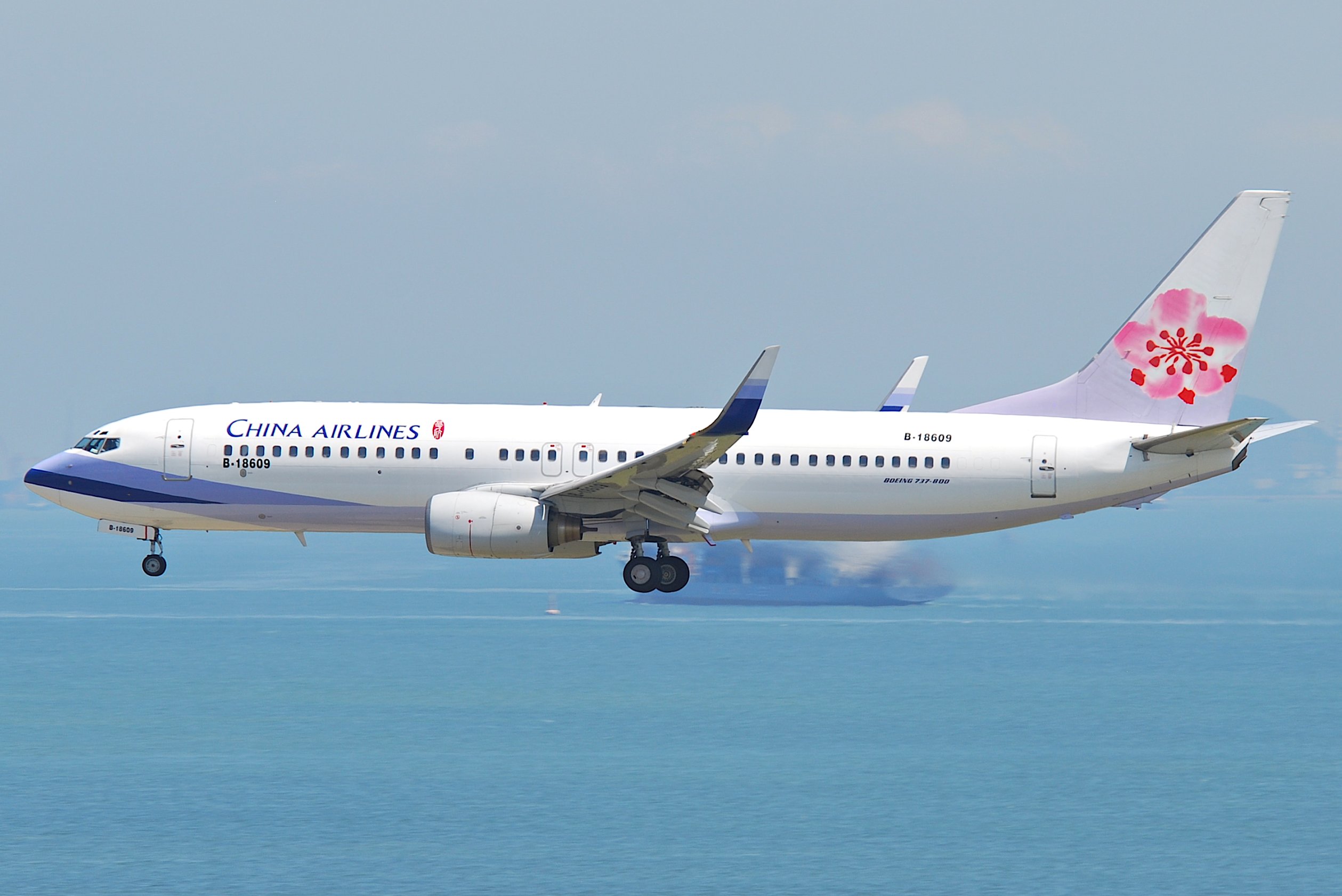 波音 737